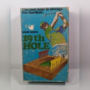 Vintage Skor Mor 19th Hole Golf Game - Blue and Green
